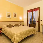 Hotel Pineta 3*