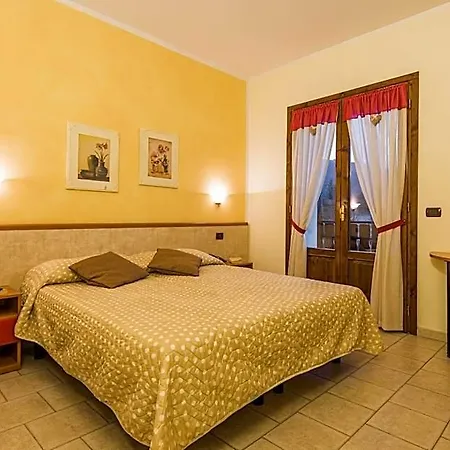 Pineta Hotel 3*
