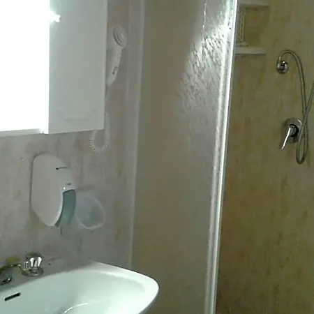 Pineta Hotel 3*