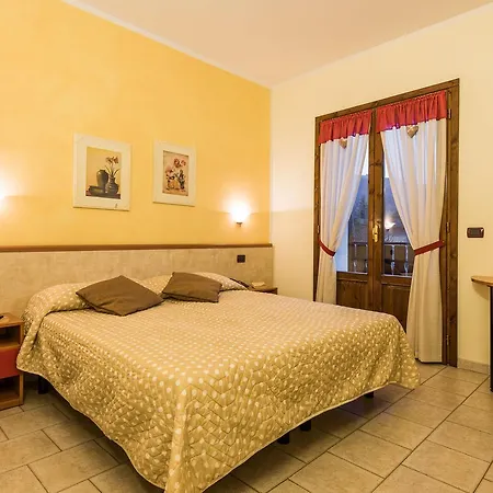 Hotel Pineta 3*